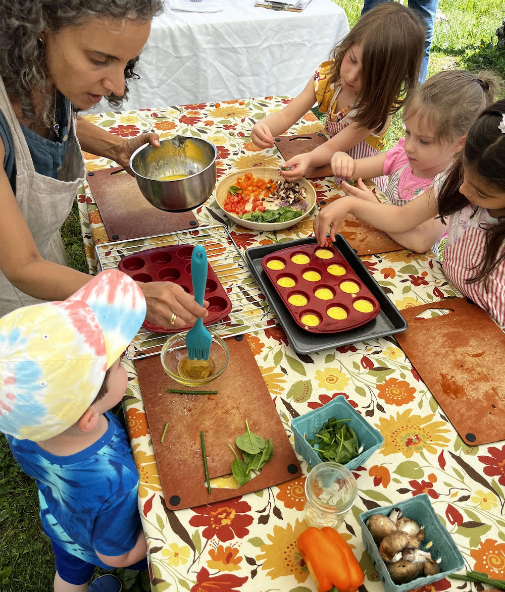 Little Cooks and Farmers